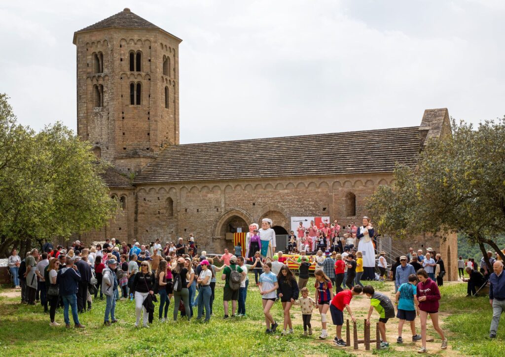 Aspecte de la ballada de sardanes a l’esplanada