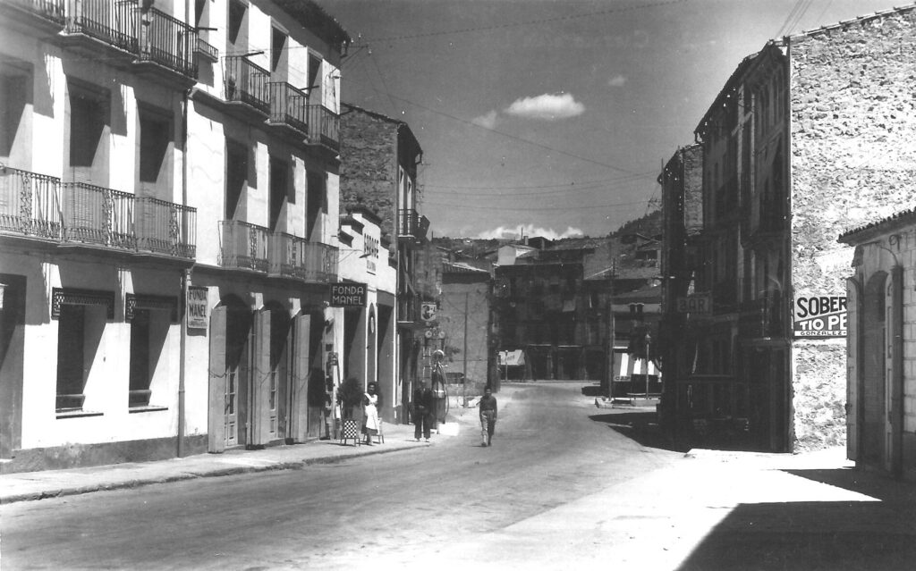 Vista parcial de la carretera de Lleida i cruïlla