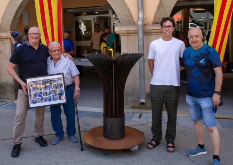 La Flama del Canigó arriba de nou a Ponts