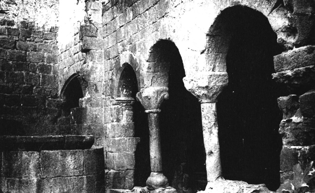 Claustre del monestir de Gualter